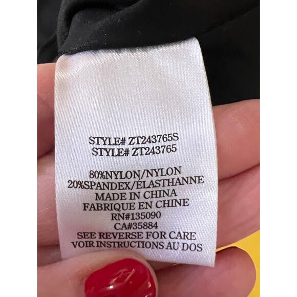 Z SUPPLY Black Long Sleeve V-Neck Stretch Top – Women’s Medium NWT - Picture 5 of 7